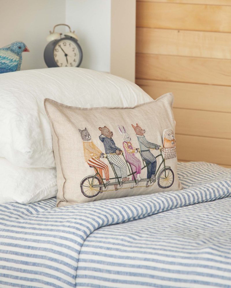 coralandtusk bunk beds tandem bike pillow