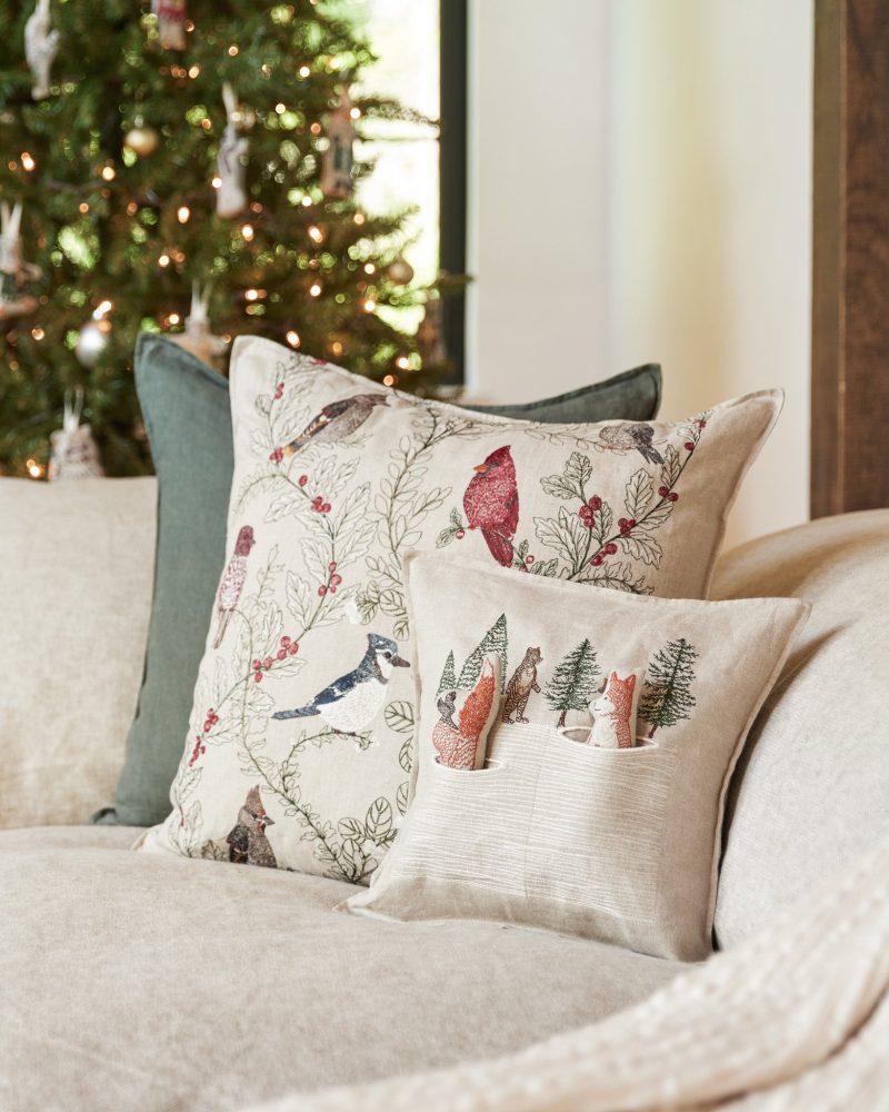 coralandtusk christmas winter foxes pillow 2 22