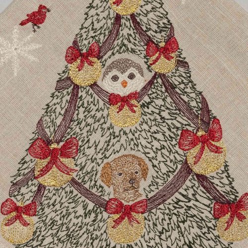 coralandtusk dinner napkin rocking christmas 1 detail