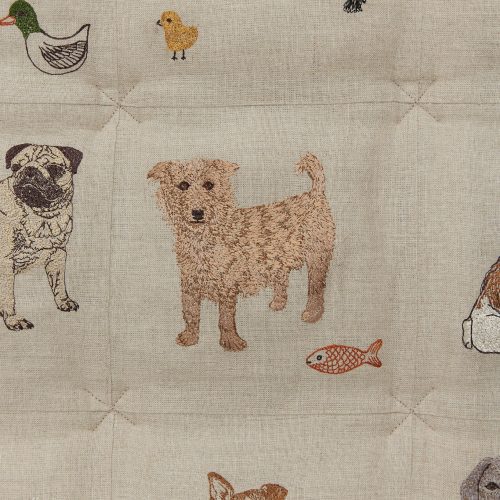 coralandtusk dogs quilt detail 3