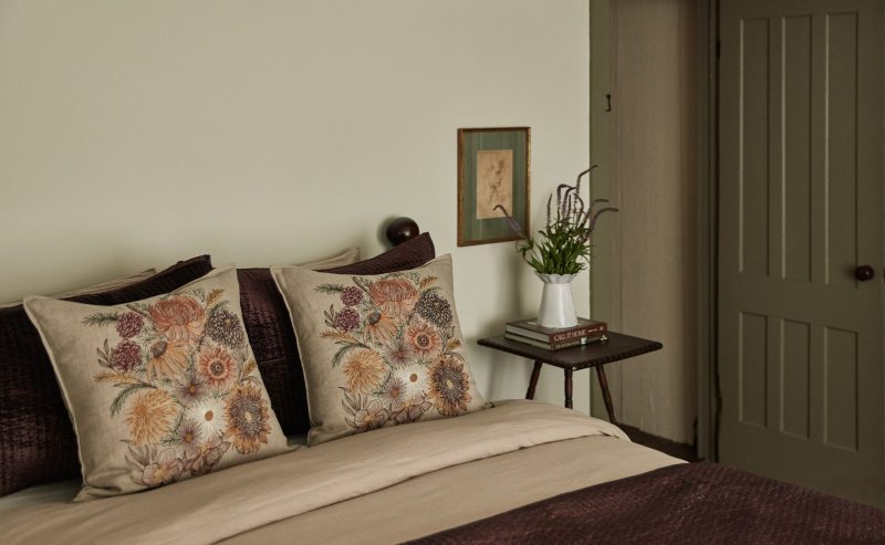 coralandtusk pillow autumn blossoms bedroom