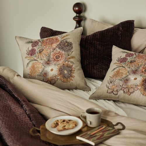 coralandtusk pillow autumn blossoms bedroom tea 3