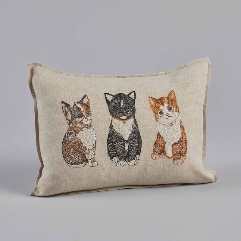 coralandtusk pillow cute kittens 1