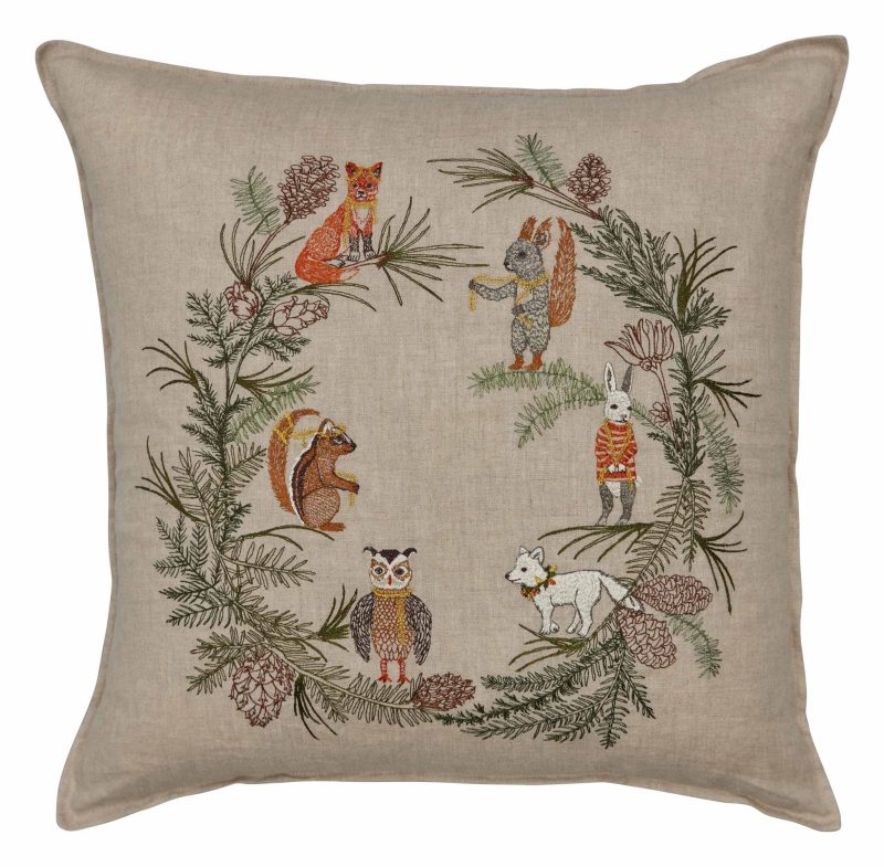 coralandtusk pillow tree trimmers wreath silo