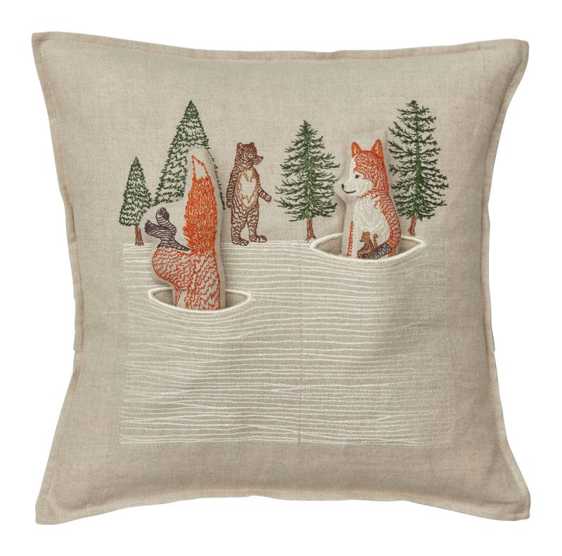 coralandtusk pillow winter foxes 2 5e86fbd6 397b 4bfa baa7 1914892bc8df