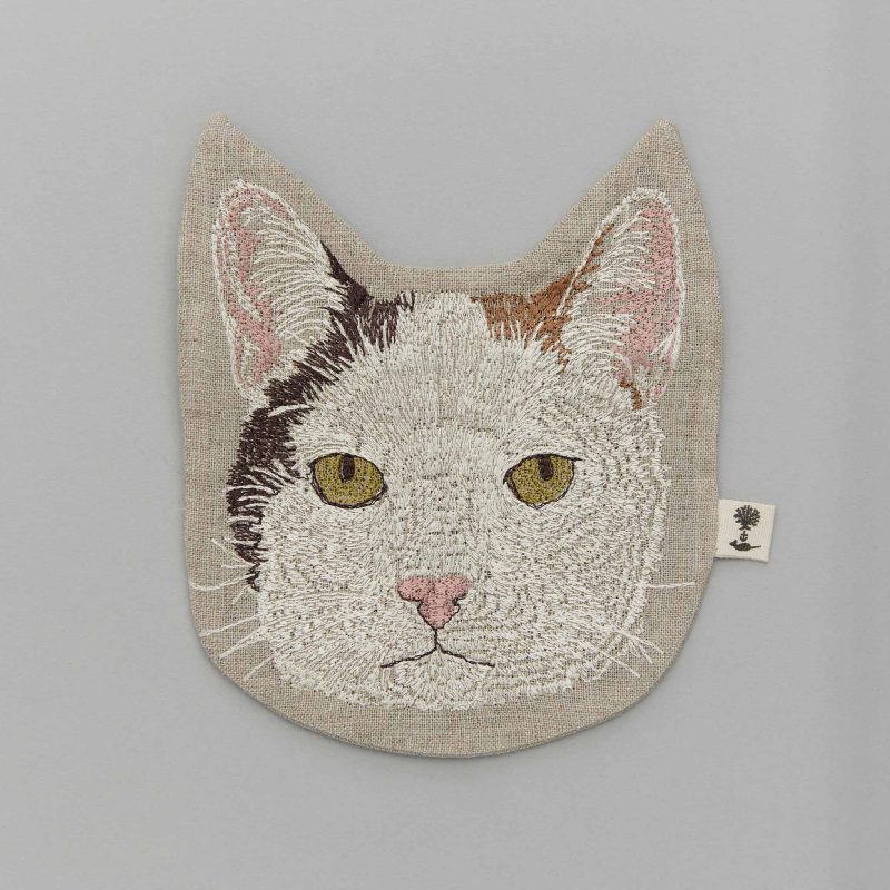 coralandtusk pouch calico cat 1