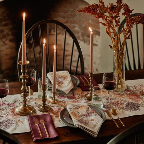 coralandtusk table dining autumn blossoms linens 2