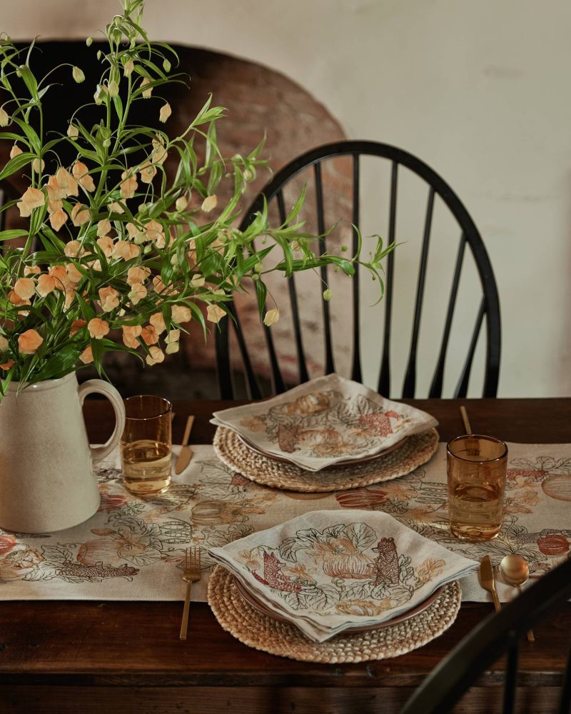 coralandtusk table dining pumpkin patch fall 3