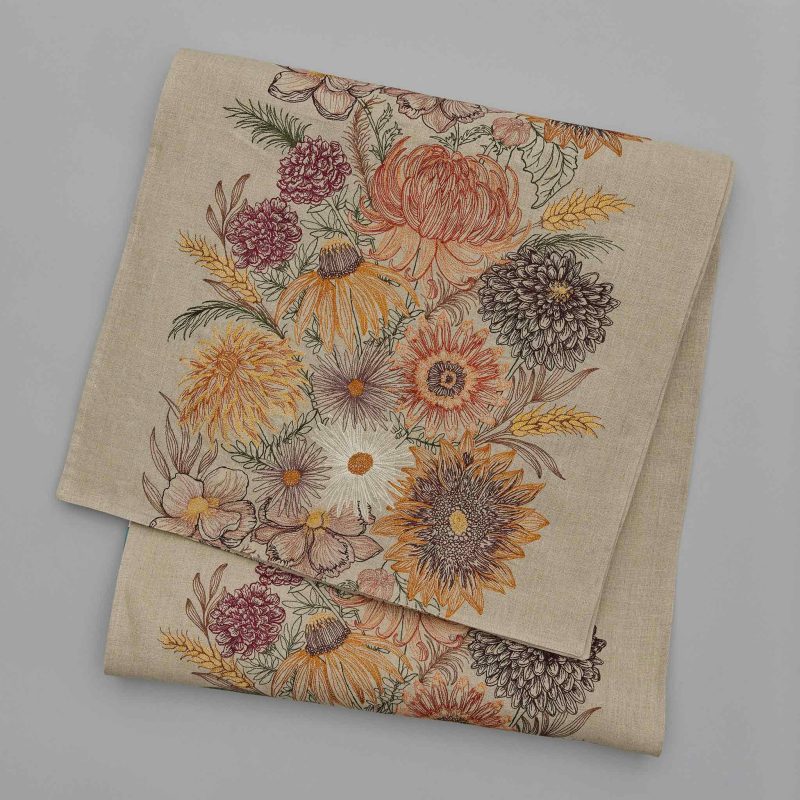 coralandtusk table runner autumn blossoms 1