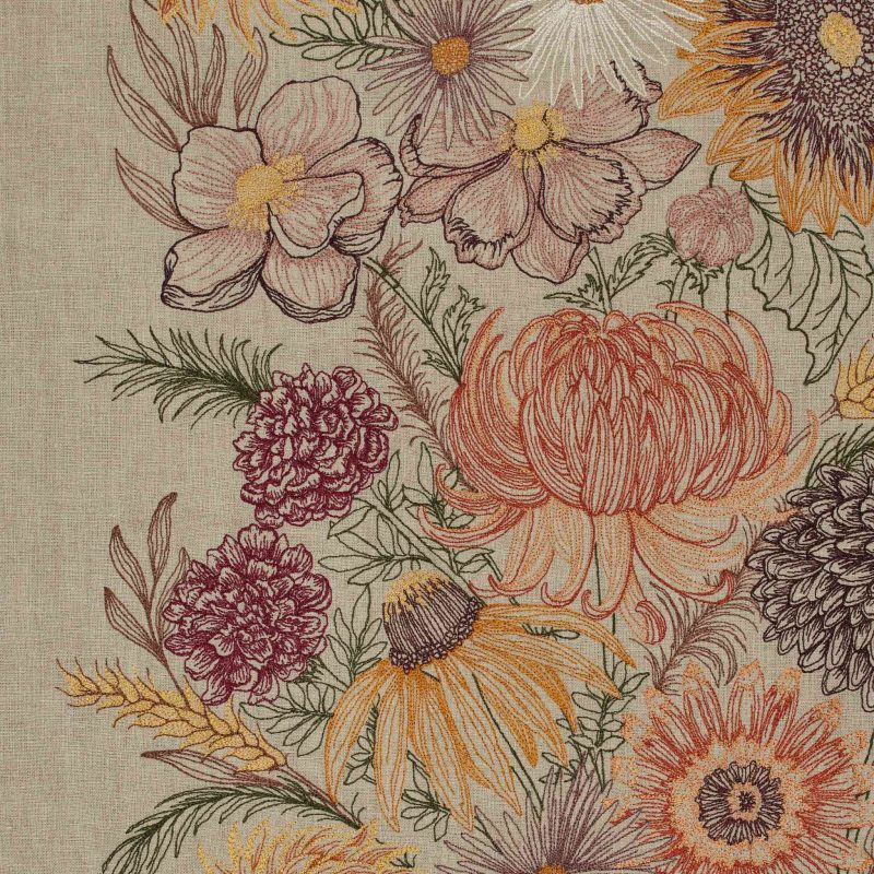 coralandtusk table runner autumn blossoms 6