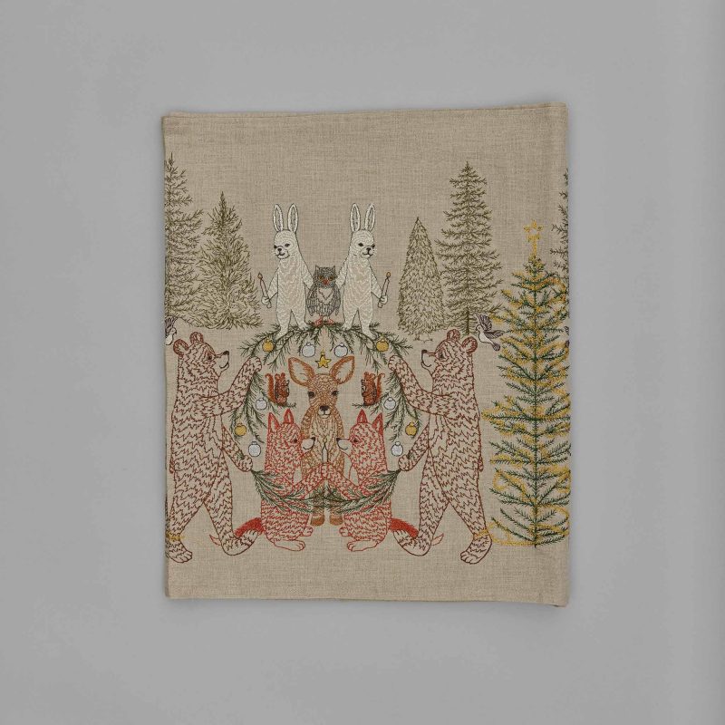 coralandtusk table runner togetherness 2