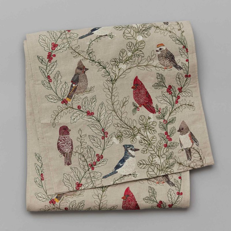 coralandtusk tablerunner winter birds 1